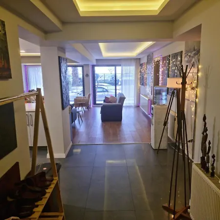 Apartmán House