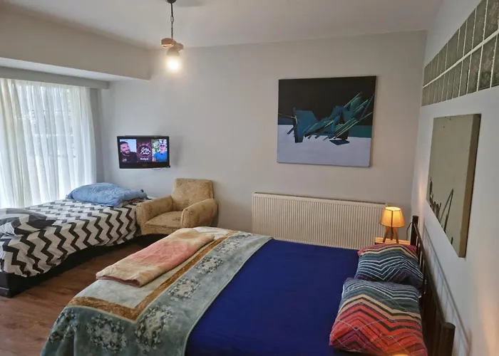 House * 伊兹密尔